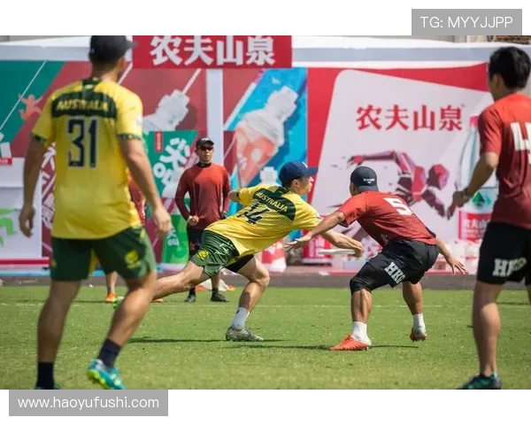 上海飞盘队展现灵活性与团队合作精神的精彩瞬间 上海飞盘队展现灵活性与团队合作精神的精彩瞬间