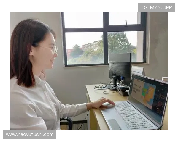 与杨芳对话探索她的飞盘生涯与未来发展之路 与杨芳对话探索她的飞盘生涯与未来发展之路