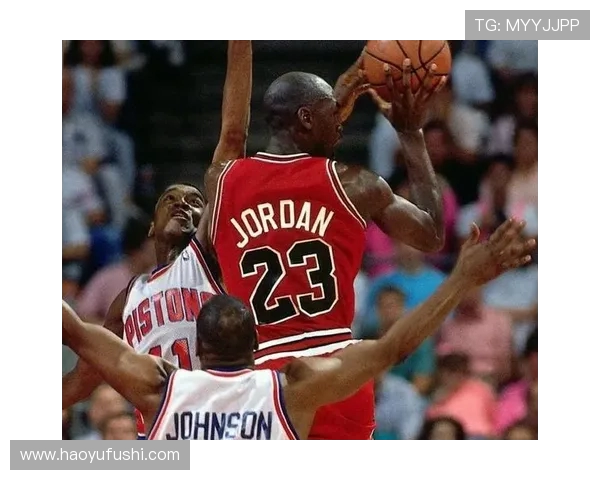 1997年公牛队对阵老鹰队乔丹精彩表现引领球队胜利回顾 1997年公牛队对阵老鹰队乔丹精彩表现引领球队胜利回顾