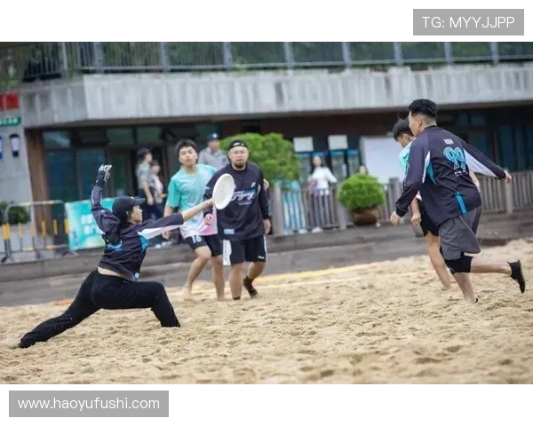 飞盘盛宴:深入了解广州飞盘队的比赛策略与经验分享 飞盘盛宴:深入了解广州飞盘队的比赛策略与经验分享