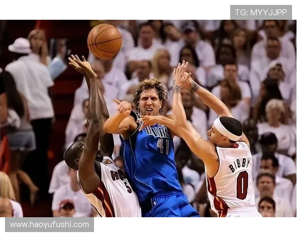 骑士与小牛激战十月二十日期待一场精彩的篮球对决与精彩表现