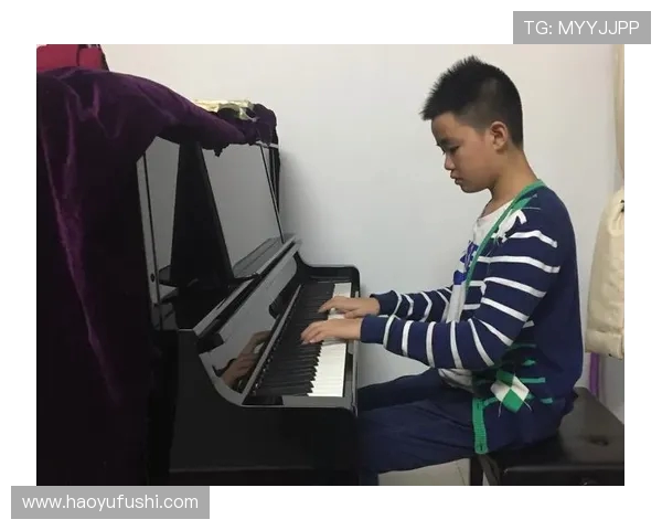 与周娜畅谈她的篮球生涯与成长故事的精彩对话